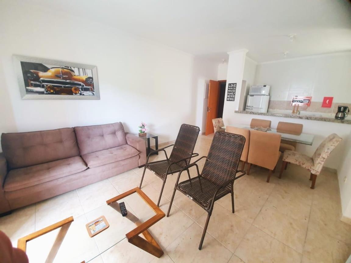 Lindo Apto Com 3 Quartos, Apenas 1 Quadra Da Praia Das Toninhas Apartment อูบาตูบา ภายนอก รูปภาพ